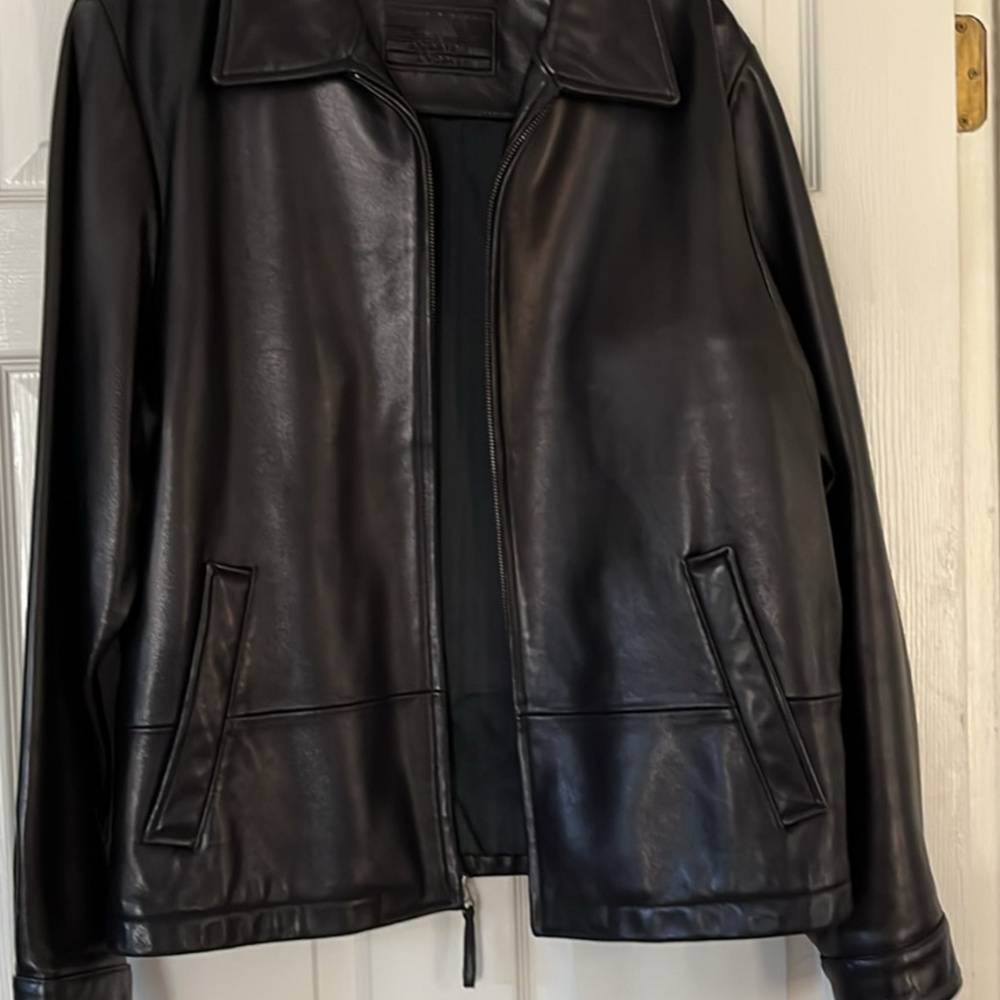 Men’s retro leather jacket